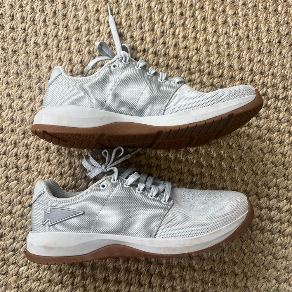 MEN'S BALLISTIC TRAINERS - LUNAR ROCK + GUM W/ SILVER REFLECTIVE SPEARHEAD - Picture 3 of 7